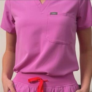 Figs NWT Pink Cloud Scrub Set (XS/S)